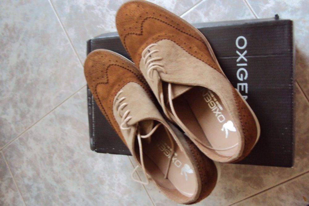 Продавам № 38 и №37 чисто нови обувки от естествена кожа и естествен в