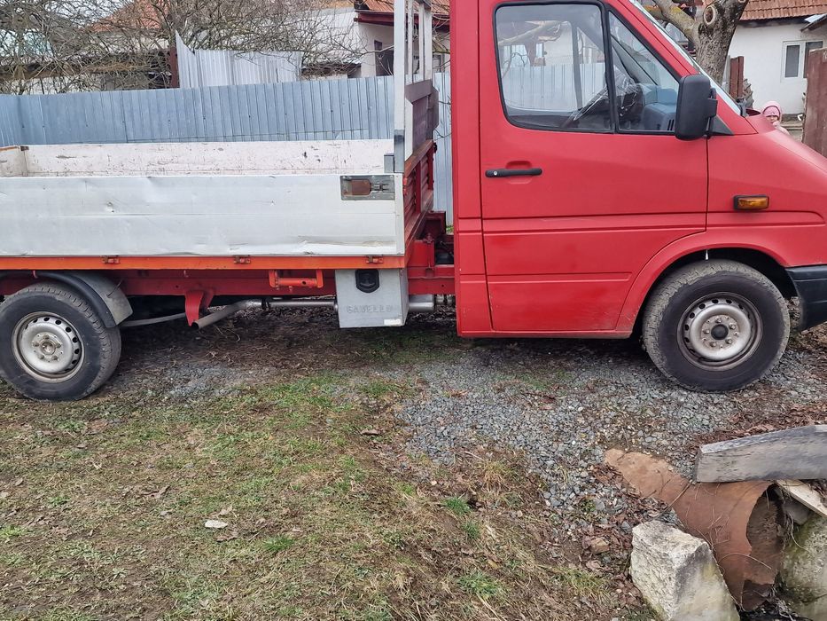 VÂND CAMIONETĂ!!!    Stare perfecta
