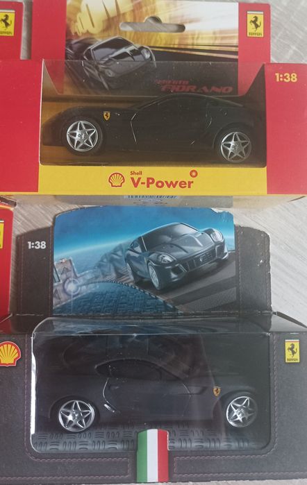 Нови колички Ферари