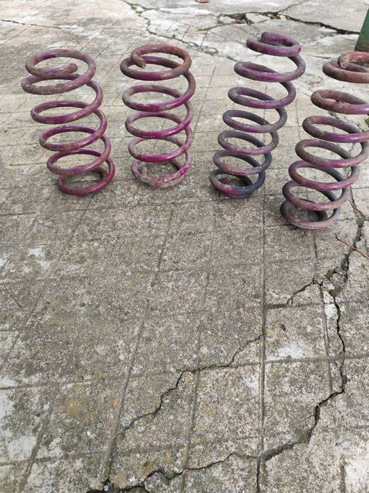 Комплект спортни пружини за wv тоаран 2009 дизел 170коня