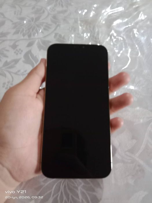iPhone 12 pro max gold sotiladi