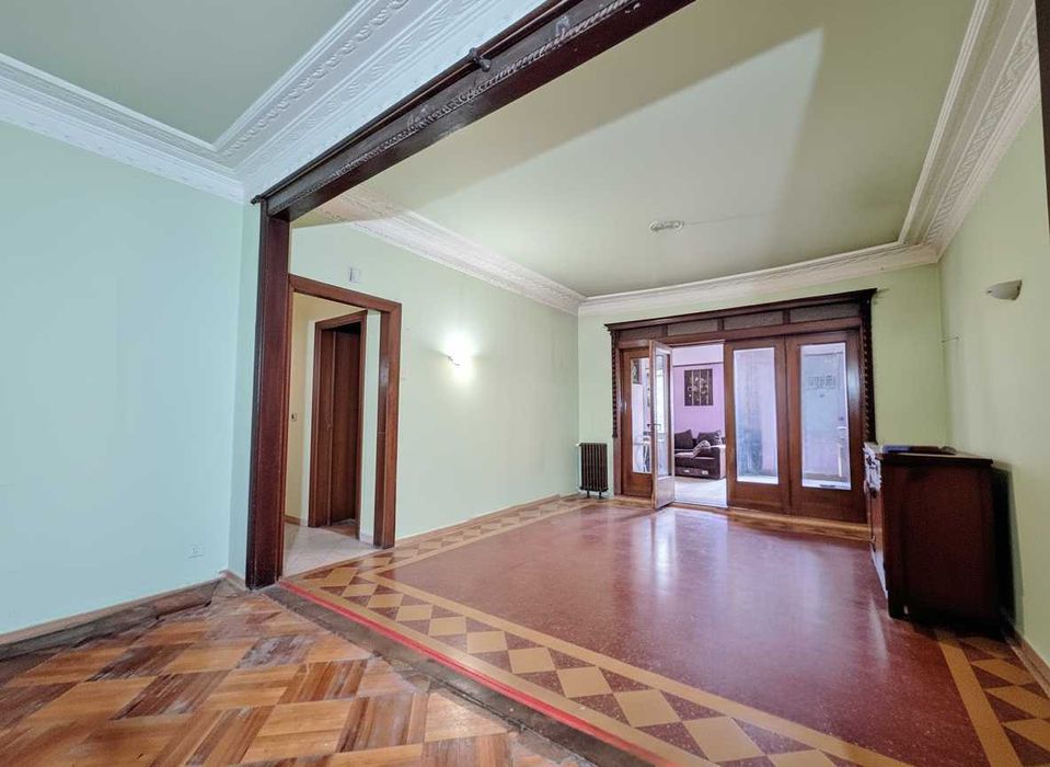 Apartament Romana, Caderea Bastiliei