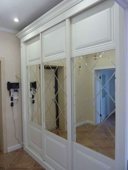 Шкафы-купе классика хае тек