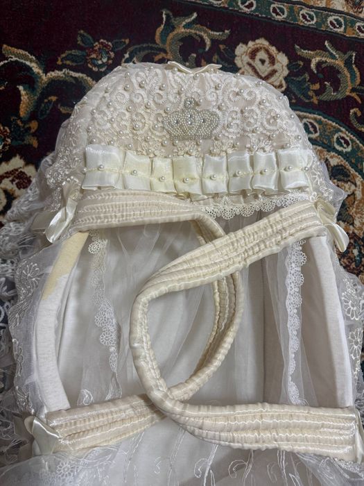 Конверт и корзины на выписку