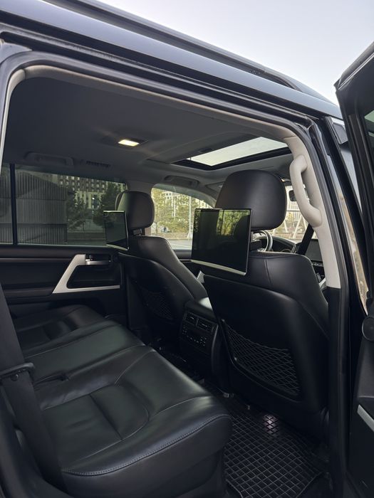 Аренда авто с Водителем