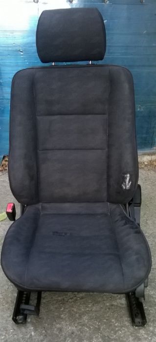 Комплект седалки Мерцедес "Ц" класа / Задна седалка за Мерцедес "Е"