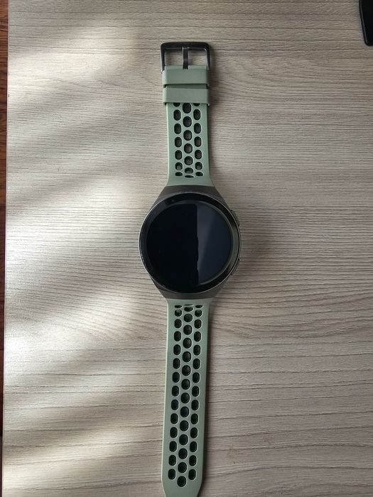 Смарт-часы Huawei Watch GT2e