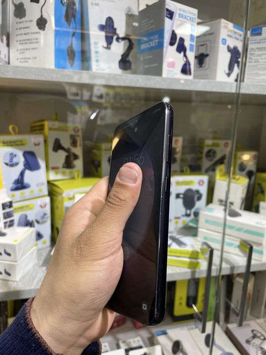 Samsung S23 8/128 gb karopka bor