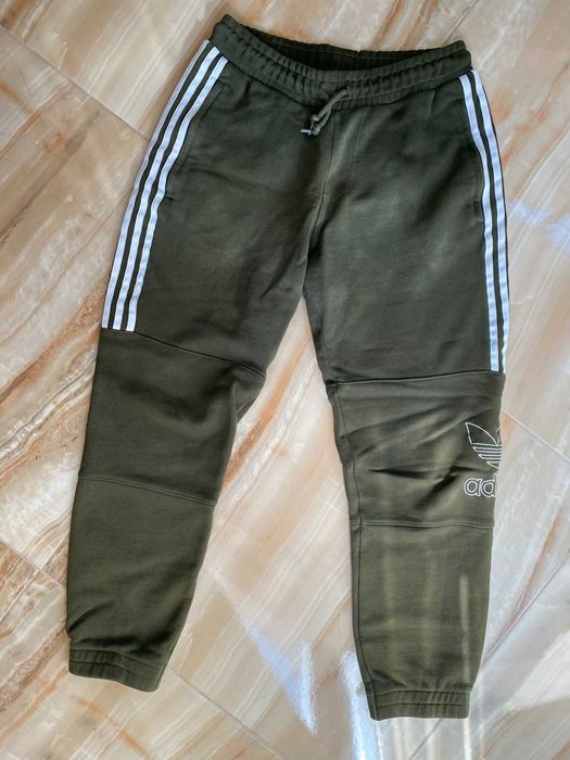 Спортен Екип Adidas Original S размер Без забележки/ Винтидж анцук