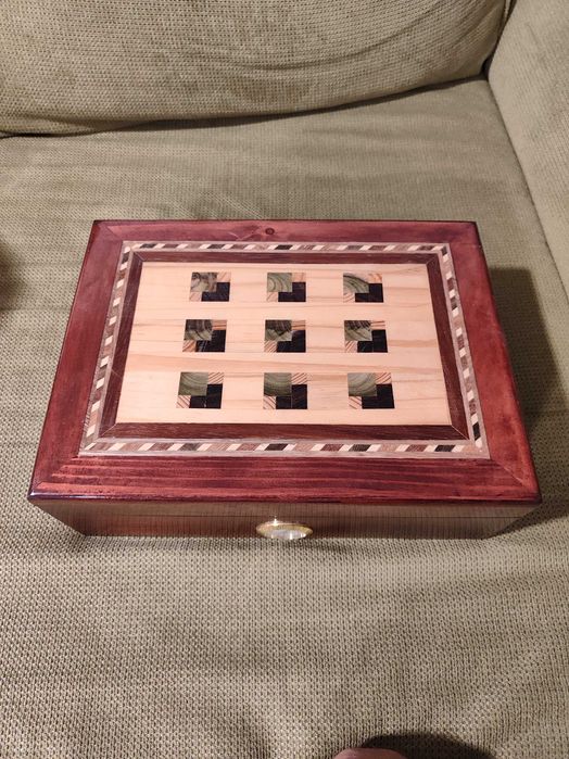 Хумидор за пури кутия