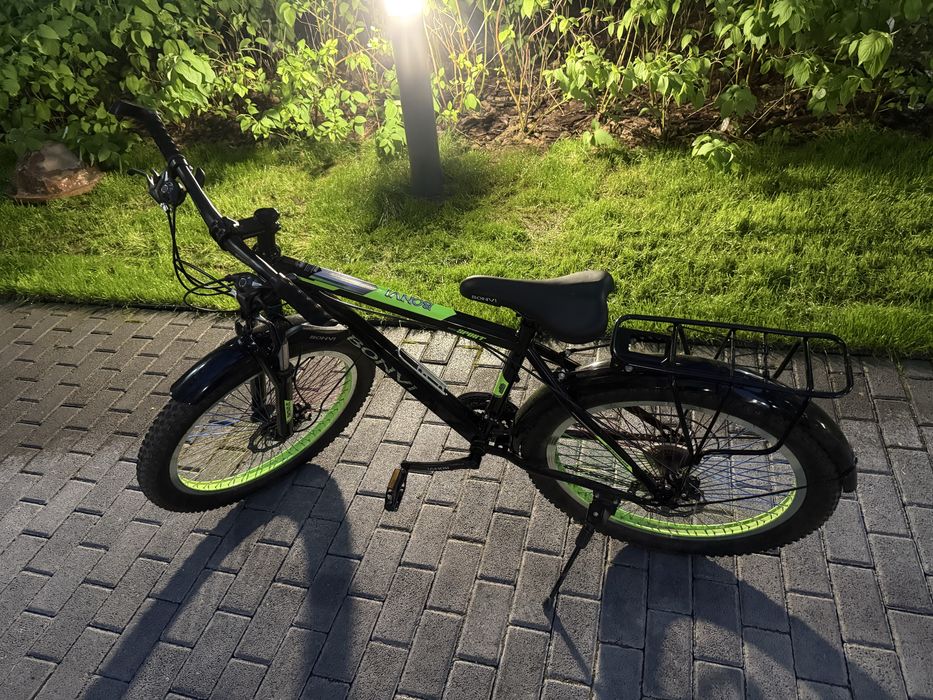 Велосипед BONVI, почти новый, 2 амортизатора, широкие шины