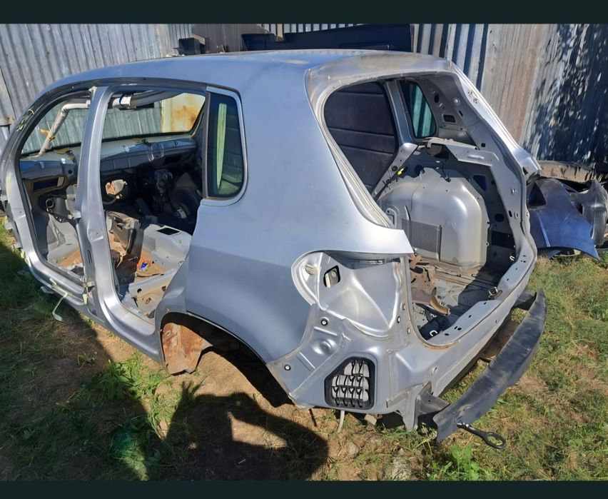 Hayon usi spate aripi spate,cutie viteze vw Tiguan 2010