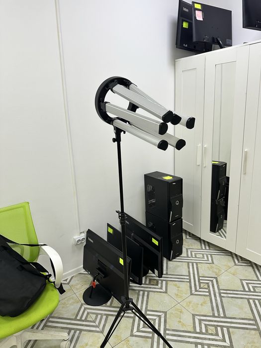 Продам мощную кольцевую лампу