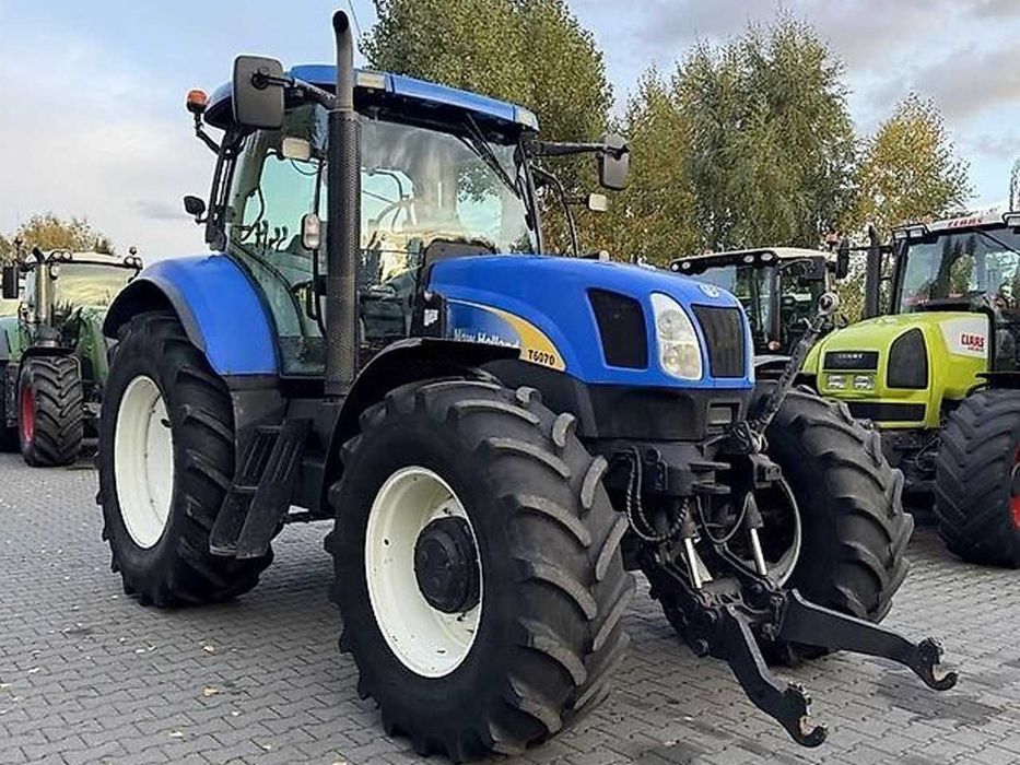 Трактор колесный New Holland T6070 PowerCommand