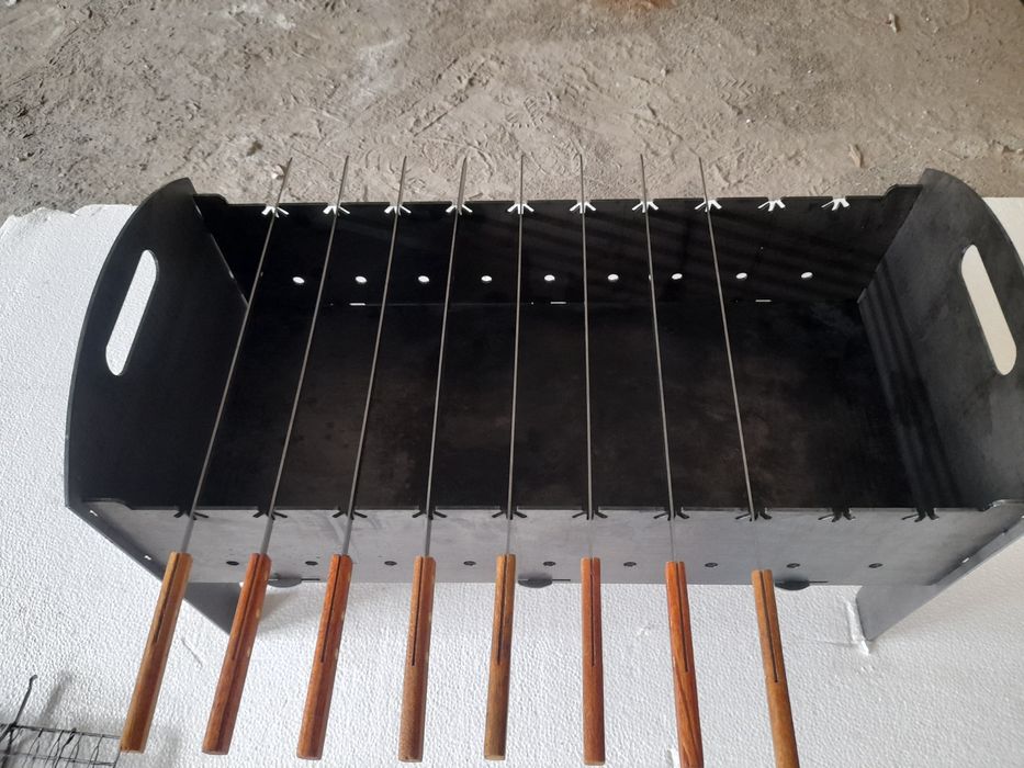 Мангал для шашлыка , НОВЫЙ.