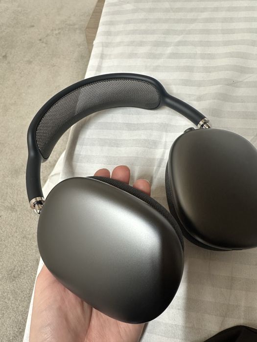 Air pods max черный