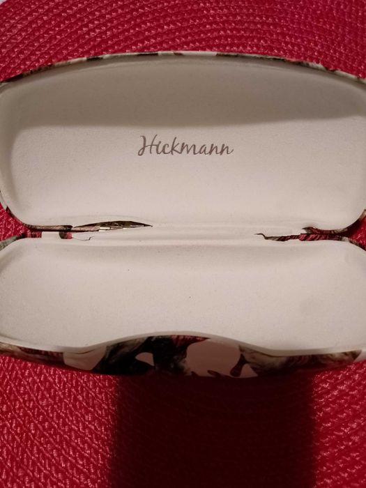 Дамски слънчеви очила на Aна Хикман