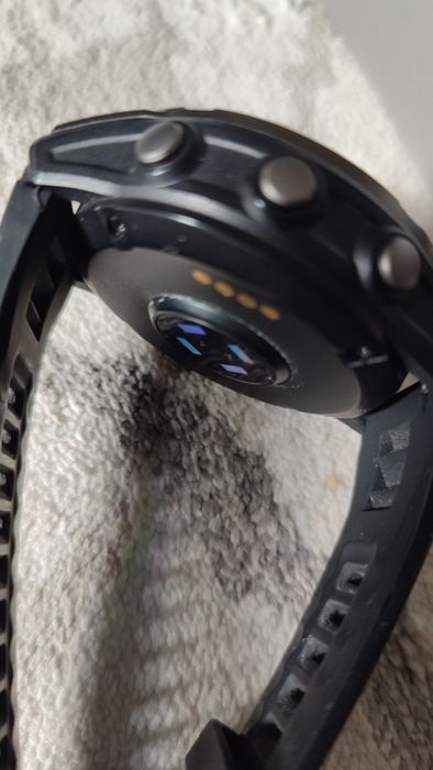 Смарт часы на запястье