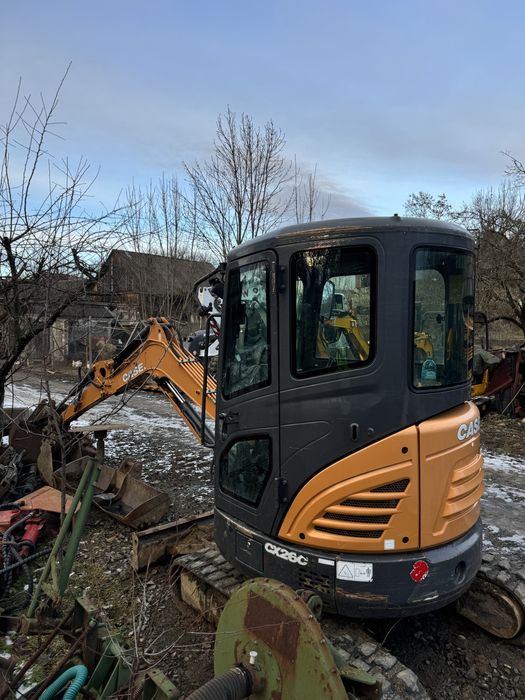 Miniexcavator case 2.7t 2017