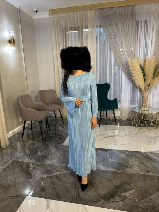 Продам комплект (топ+юбка)