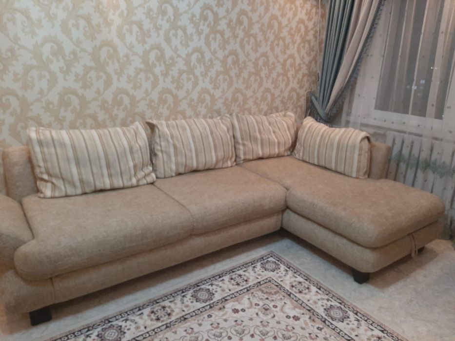 Продам мягкий уголок .