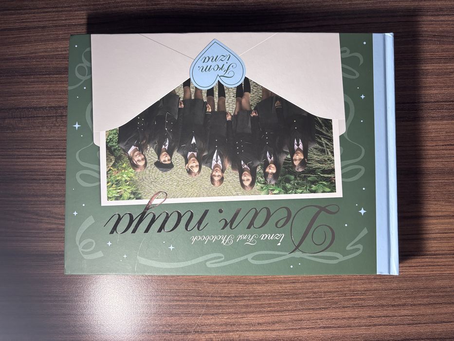 Izna Kpop албуми