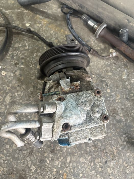 Компрессор кондиционера, мозги коса, камри 20/25