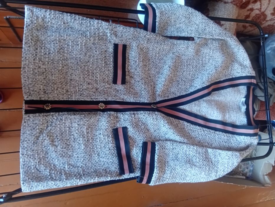 Кардиган отдам даром