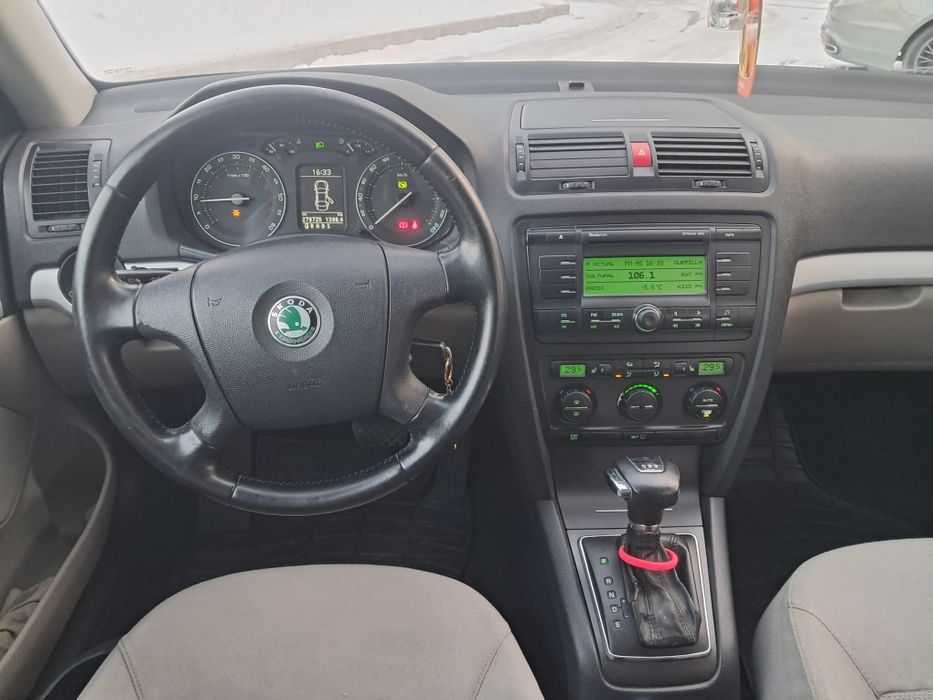 Skoda Octavia 2 Motorizare 1.9 TDI 105 cp Automată Dsg an2009