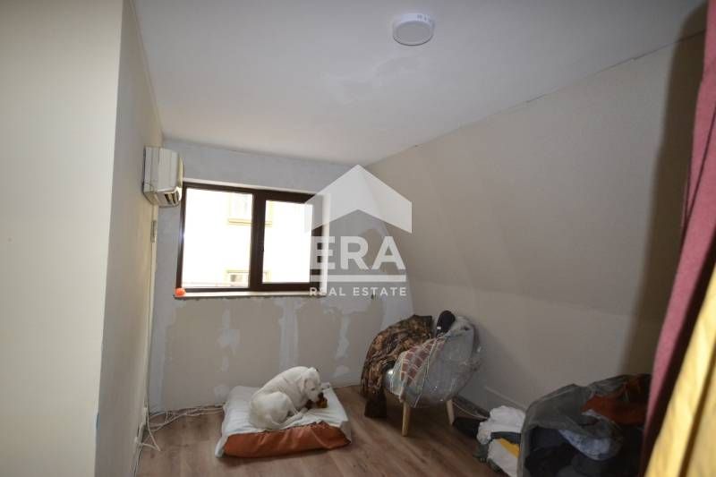 Продава се Тристаен апартамент в Хасково, Център - 97 кв.м за 947 €/кв.м - Снимка #7