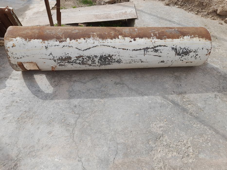 Катта  огу сотилади.  Буйи 1,9м.