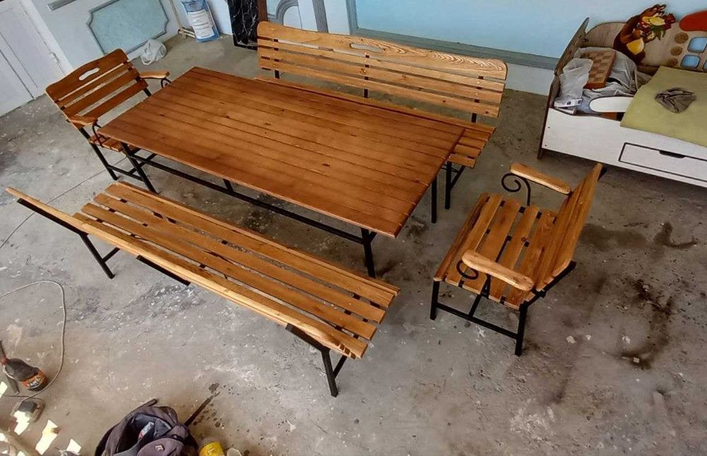 Стол стул скамейка сотилади