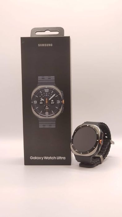 Продавам Samsung Galaxy Watch Ultra 2025г.