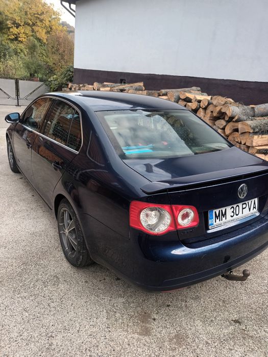 Vând Volkswagen Jetta 2.0 TDI