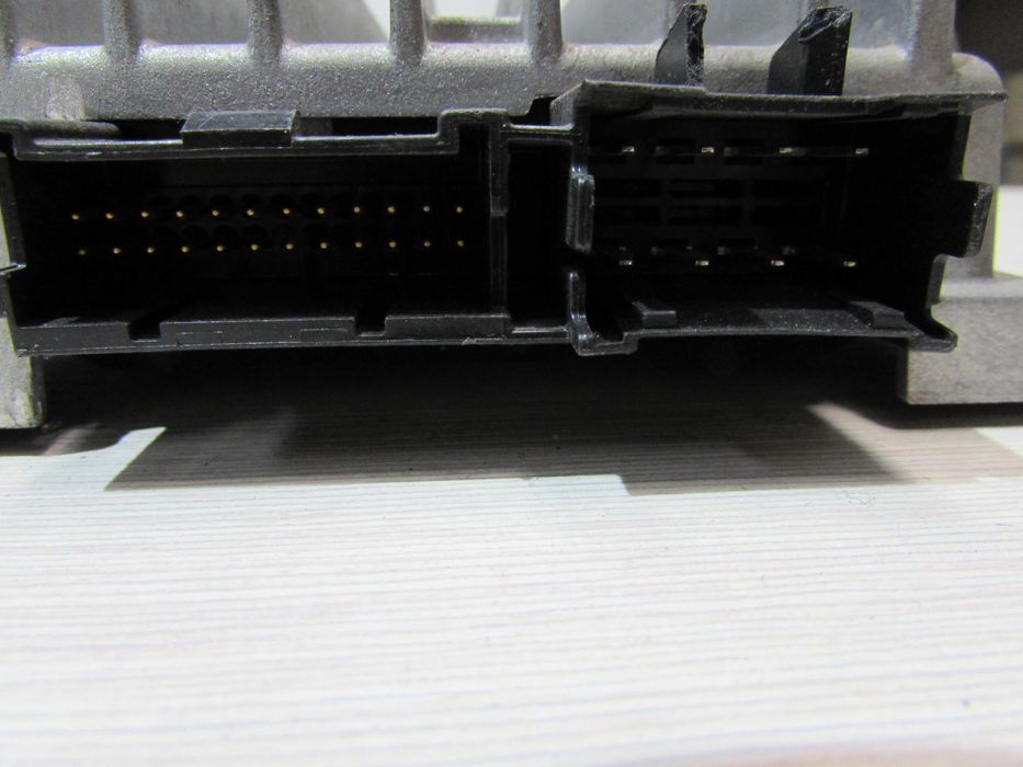 МАЗДА BOSE усилвател EG23 66 920A / GM1A-66-92X/F152 66 920A