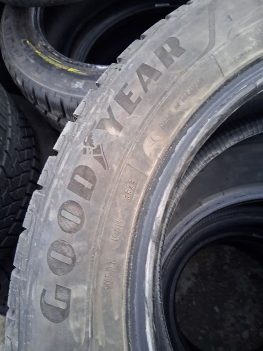 215 60 17 GOOD YEAR  SUV  4броя зимни дот 2023г
