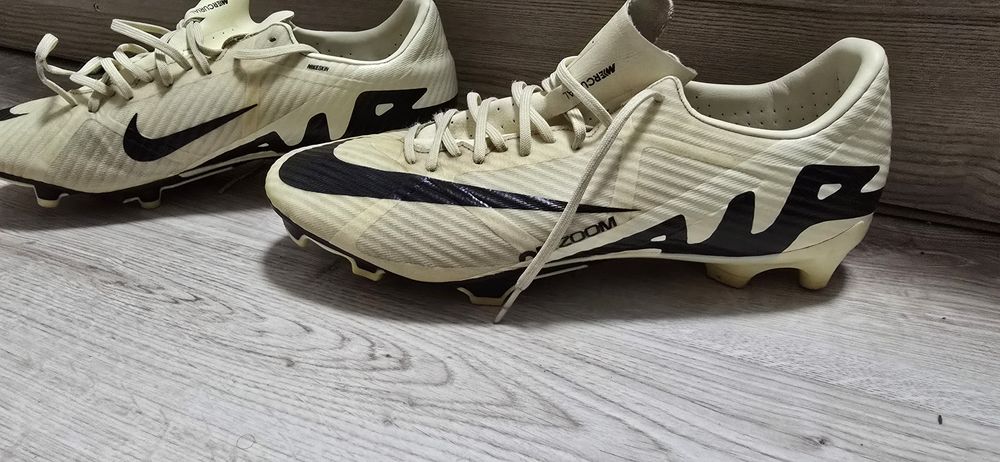 Nike mercurial Airzoom