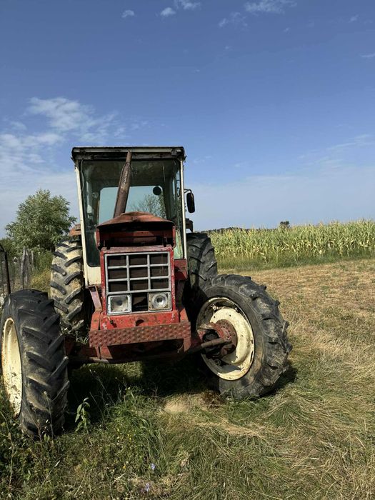 Tractor IH 955 International 946 4x4 cu plug 3 sau 4 sau presa
