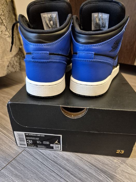 Jordan 1 hyper royal marina blue