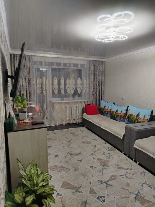 Продажа двух комнатная квартира