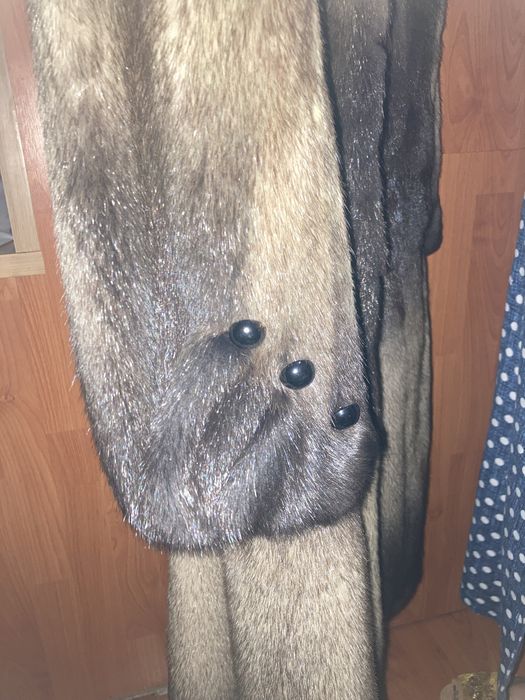 Продаю шубу норкувую