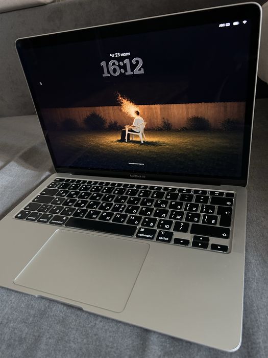 Macbook air 13 M1