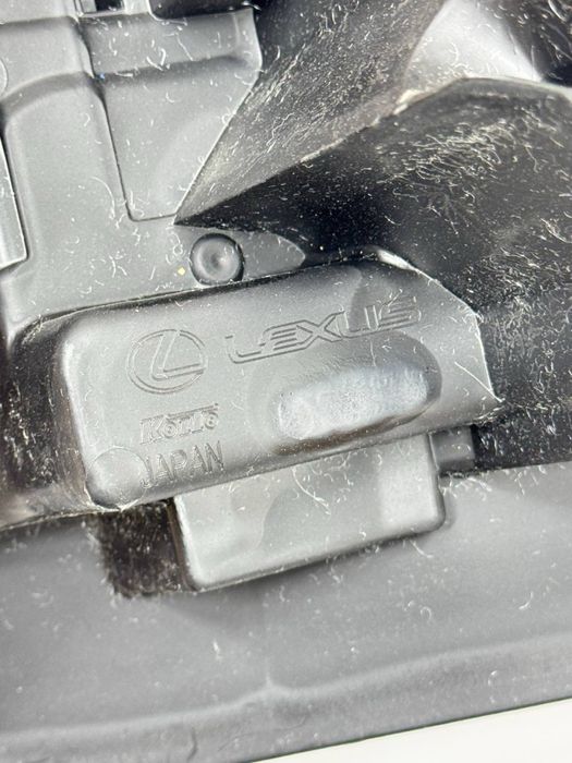 Крышка фары Lexus LX570