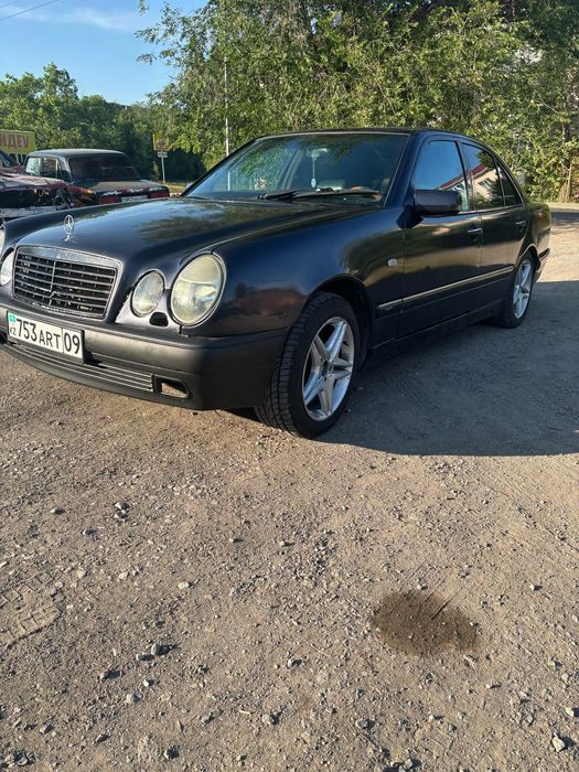 Mercedes benz w210