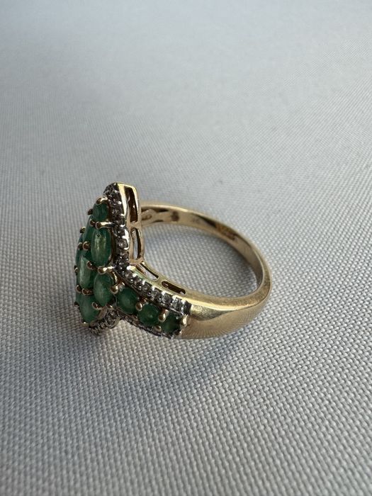 Inel din aur, smaralde si cubic zirconia