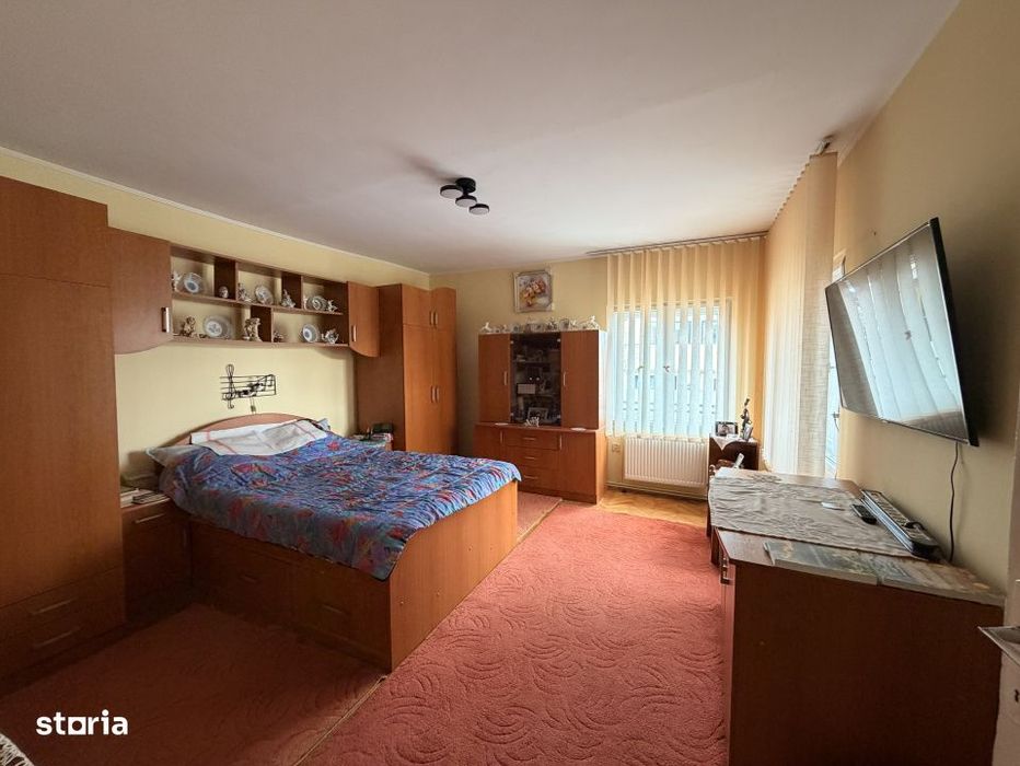 Casa individuala 130mp | TEREN 475mp | Dambul Rotund zona DOINEI