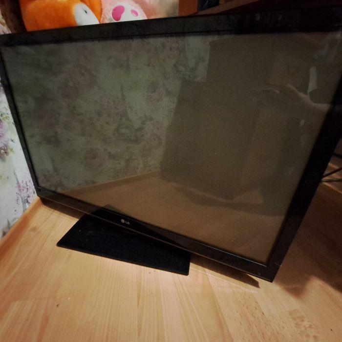 Продам телевизор