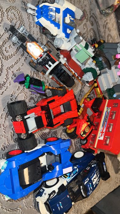 Lego Ninjago Speed champions Star Wars Marvel