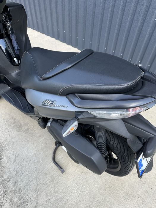 Piaggio Mp3 300 Yourban se conduce cu cat B