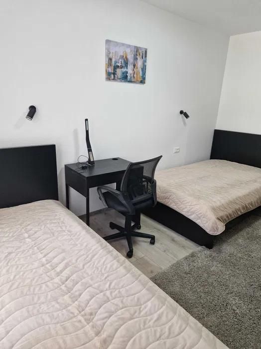 Дава се под наем Тристаен апартамент в Пловдив, Младежки Хълм - 80 кв.м за 867 € - Снимка #5